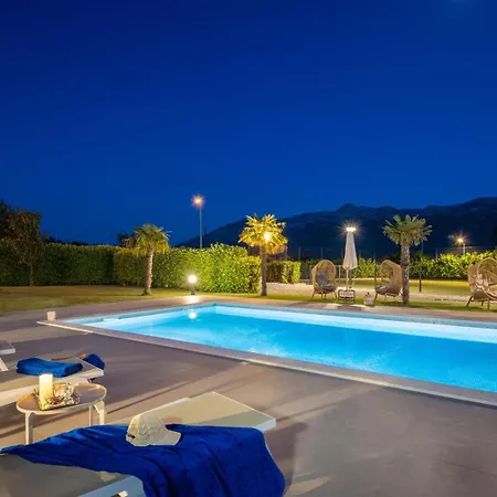 Marijeta Exclusive 5 Star With 50sqm Private Pool, 6 Bedrooms And Playroom Villa Split
