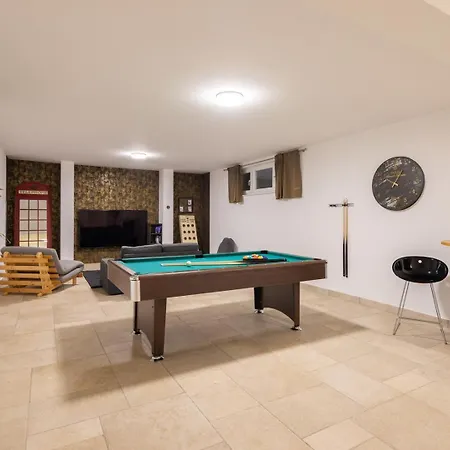 Villa Marijeta Exclusive 5 Star With 50sqm Private Pool, 6 Bedrooms And Playroom Split