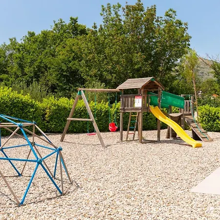 Marijeta Exclusive 5 Star With 50sqm Private Pool, 6 Bedrooms And Playroom ספליט
