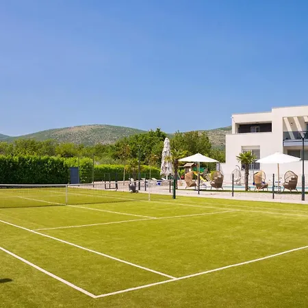 Marijeta Exclusive 5 Star With 50sqm Private Pool, 6 Bedrooms And Playroom Вілла *