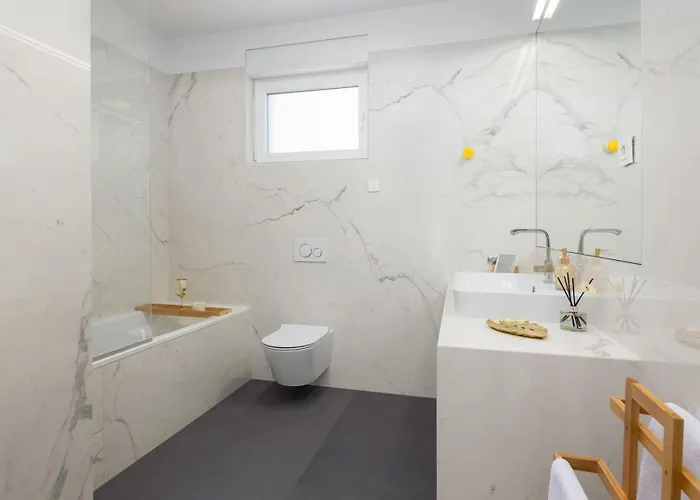 וילה Marijeta Exclusive 5 Star With 50sqm Private Pool, 6 Bedrooms And Playroom *