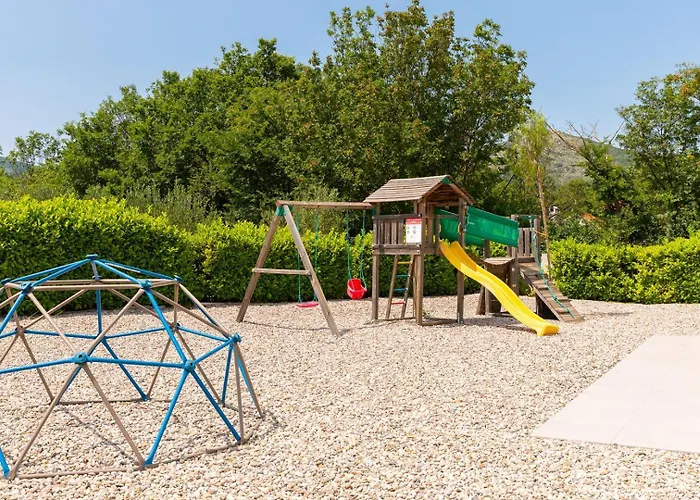 Marijeta Exclusive 5 Star With 50sqm Private Pool, 6 Bedrooms And Playroom ספליט